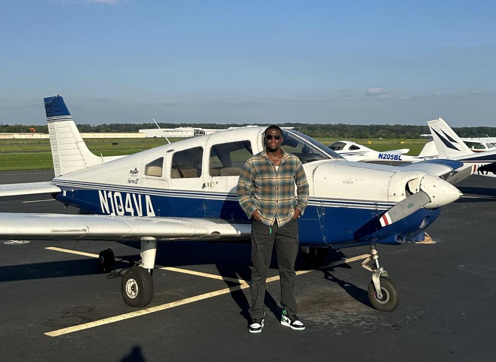 Donald Ezeude Earns Sporty’s Pilot Training+ Scholarship