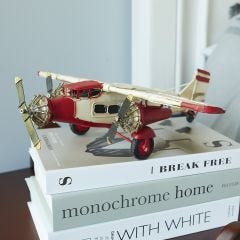 Metal Tri-Motor Model Plane Décor 