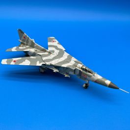 MIG-23 Flogger ダイキャストモデル 5856_web_feature.jpg