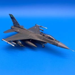 6902_web_feature.jpg