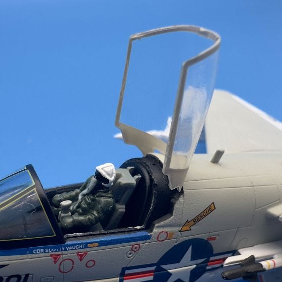 センチュリーウィングス A-7E コルセアII VA-93 (782945) A-7E Corsair II 1:72 Diecast Model - Century Wings CW-001646