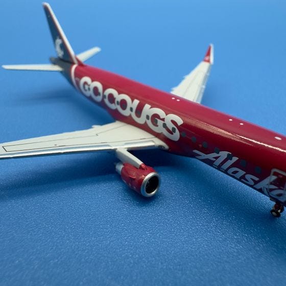Horizon Air E175LR “Go Cougs” Die-Cast Model