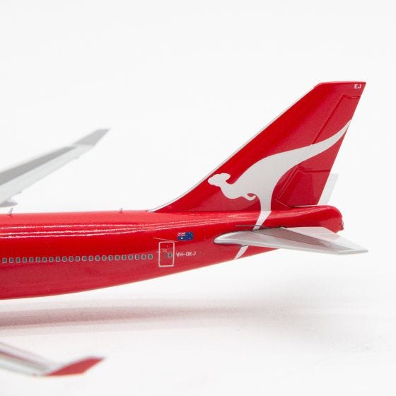 Qantas Boeing 747-400 All Red Die-Cast Model