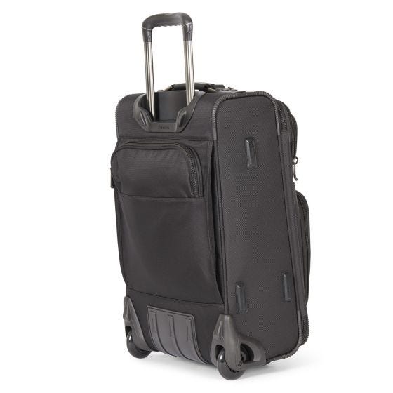 TravelPro FlightCrew 5 18 Expandable Rollaboard Bag