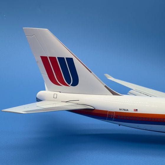 Herpa Wings United Airlines Boeing 747-400 1:500 N128UA