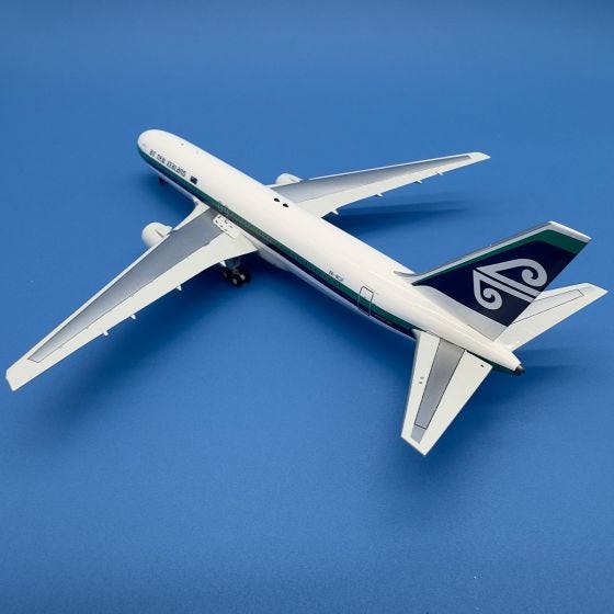 Air New Zealand Boeing 767-319ER Die-Cast Model