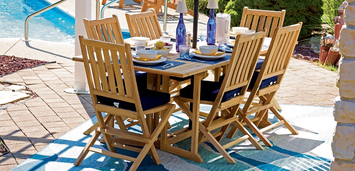Kensington folding table with 6 chairs