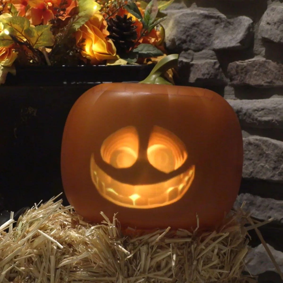 Tlaking Animated Pumpkin