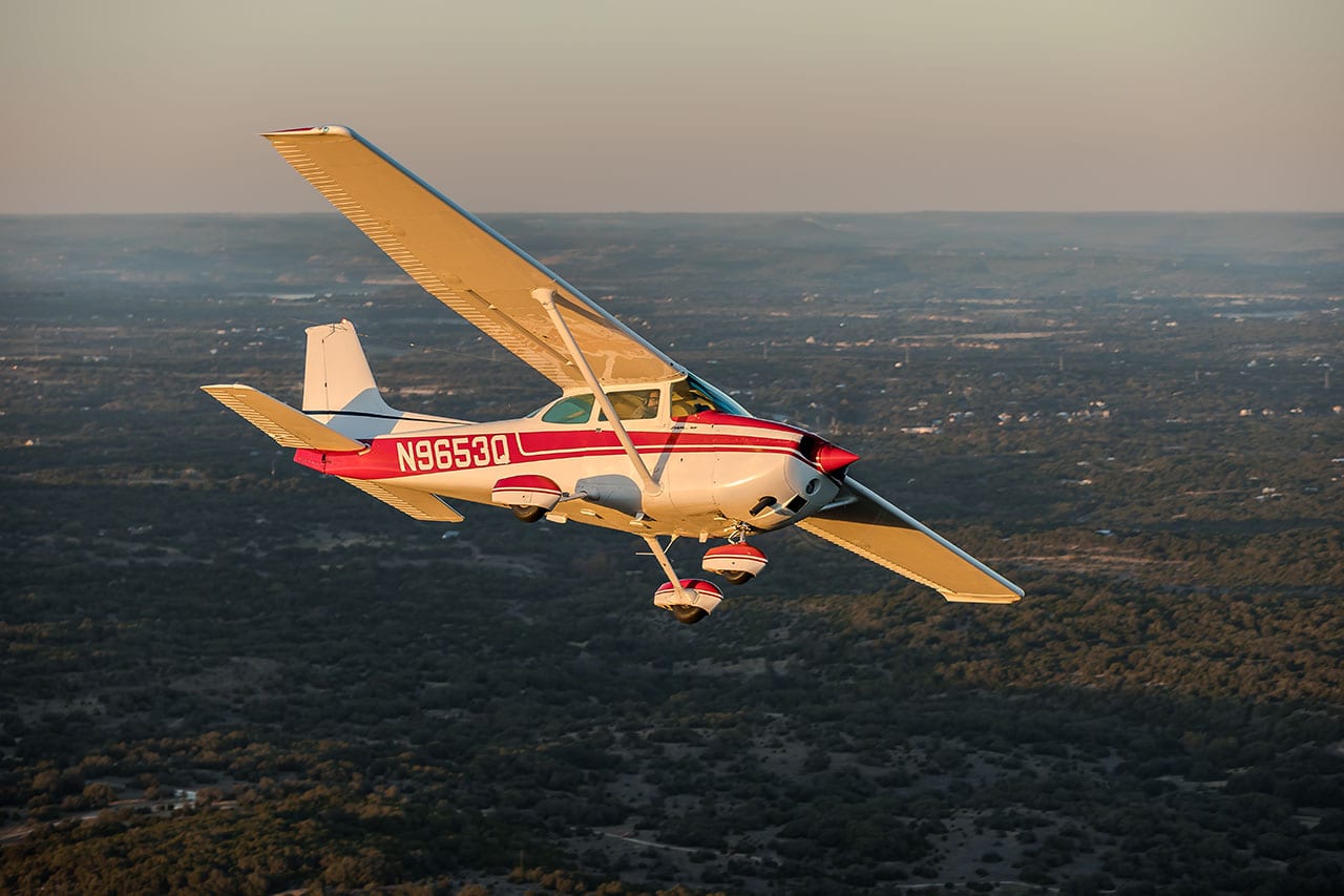 call-for-entries-the-eighth-annual-richard-collins-writing-prize-for-young-pilots