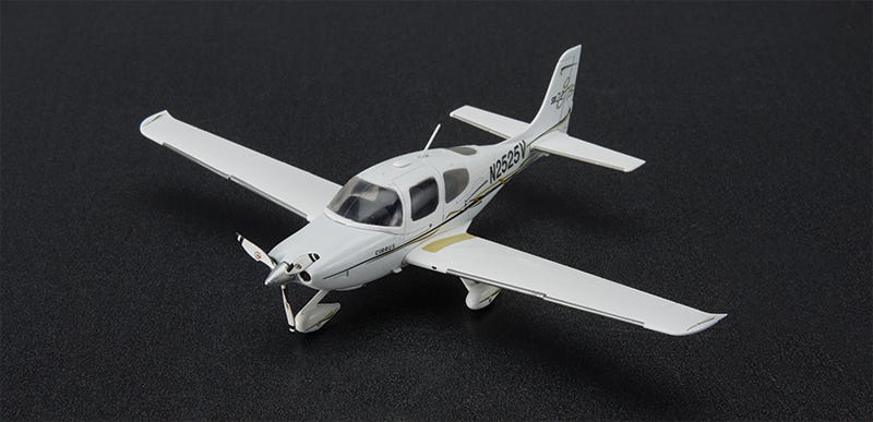 Cirrus SR22 Die-Cast Model