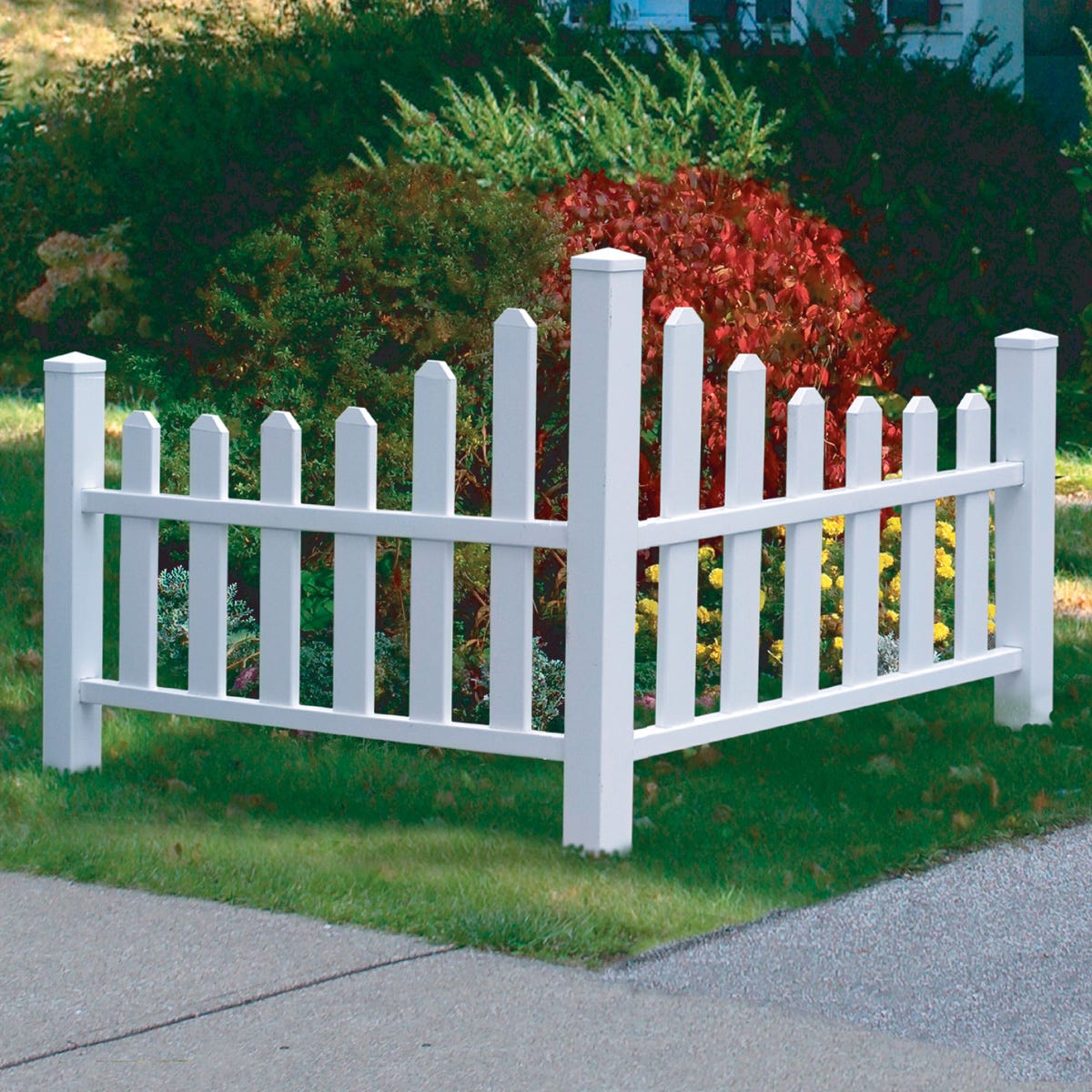 Decorative Corner Picket Fence from Sportys Preferred Living
