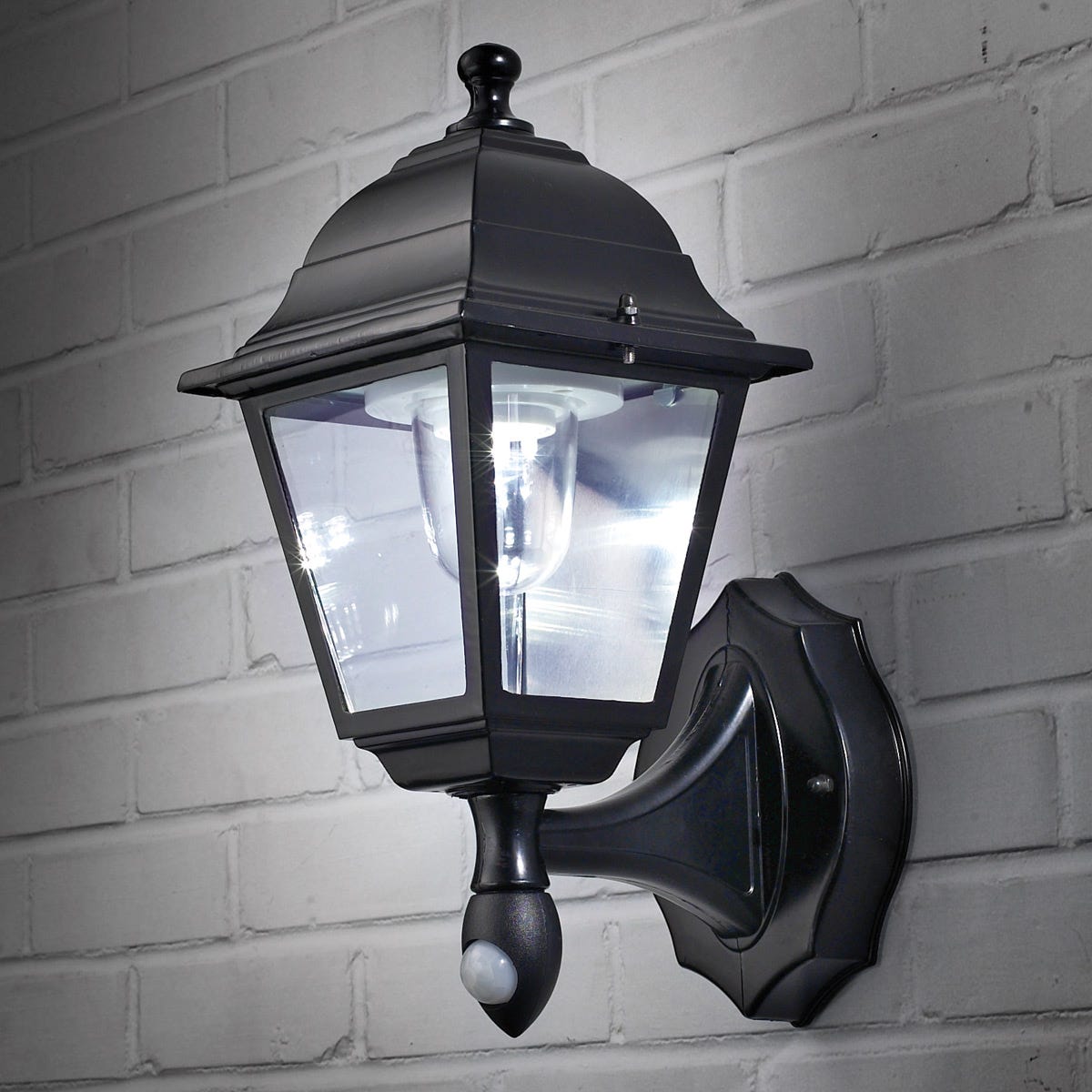 Wireless Motion Activated Outdoor Wall Sconce From Sporty S