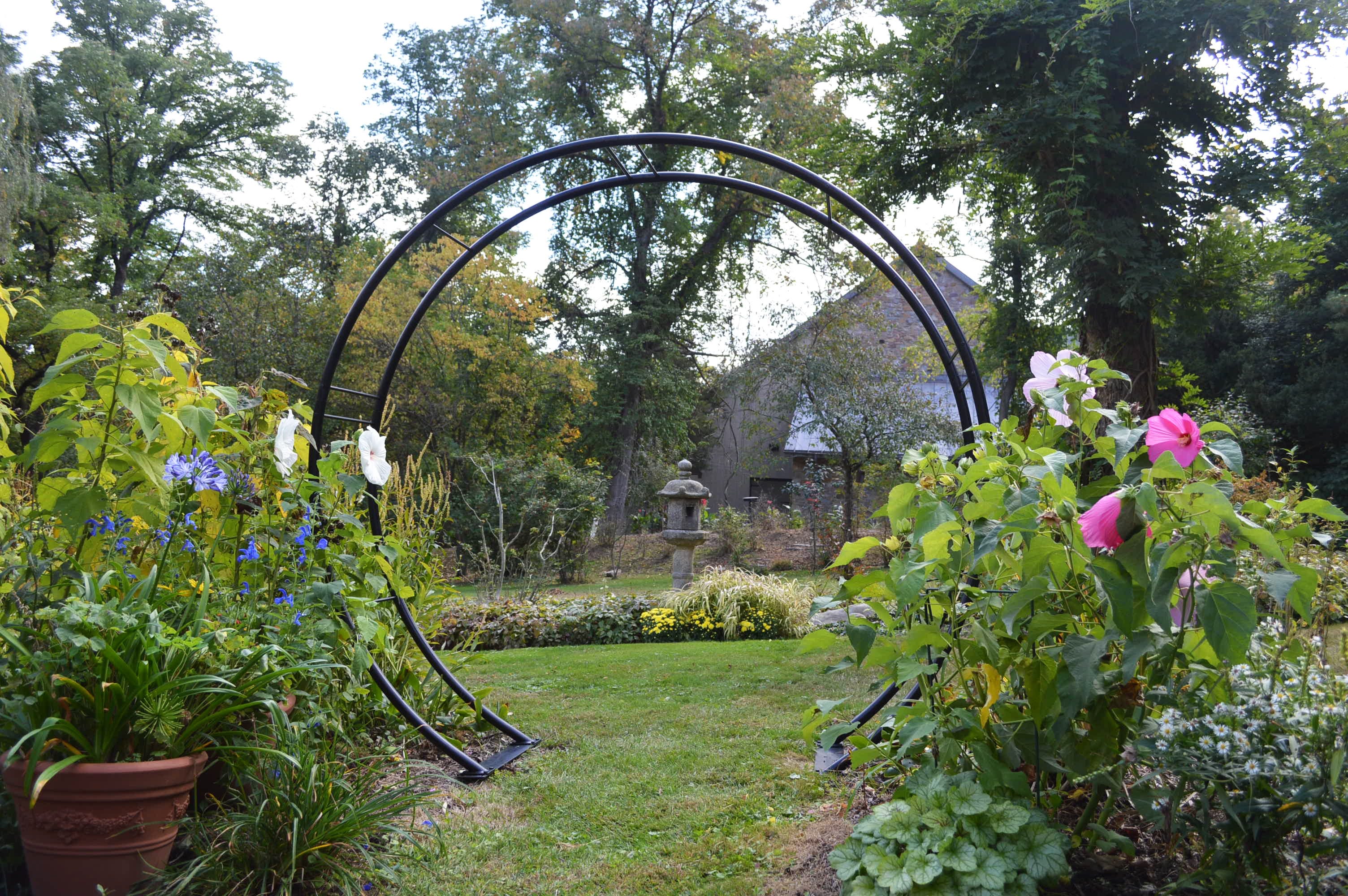 Moon Gate Arch from Sportys Preferred Living