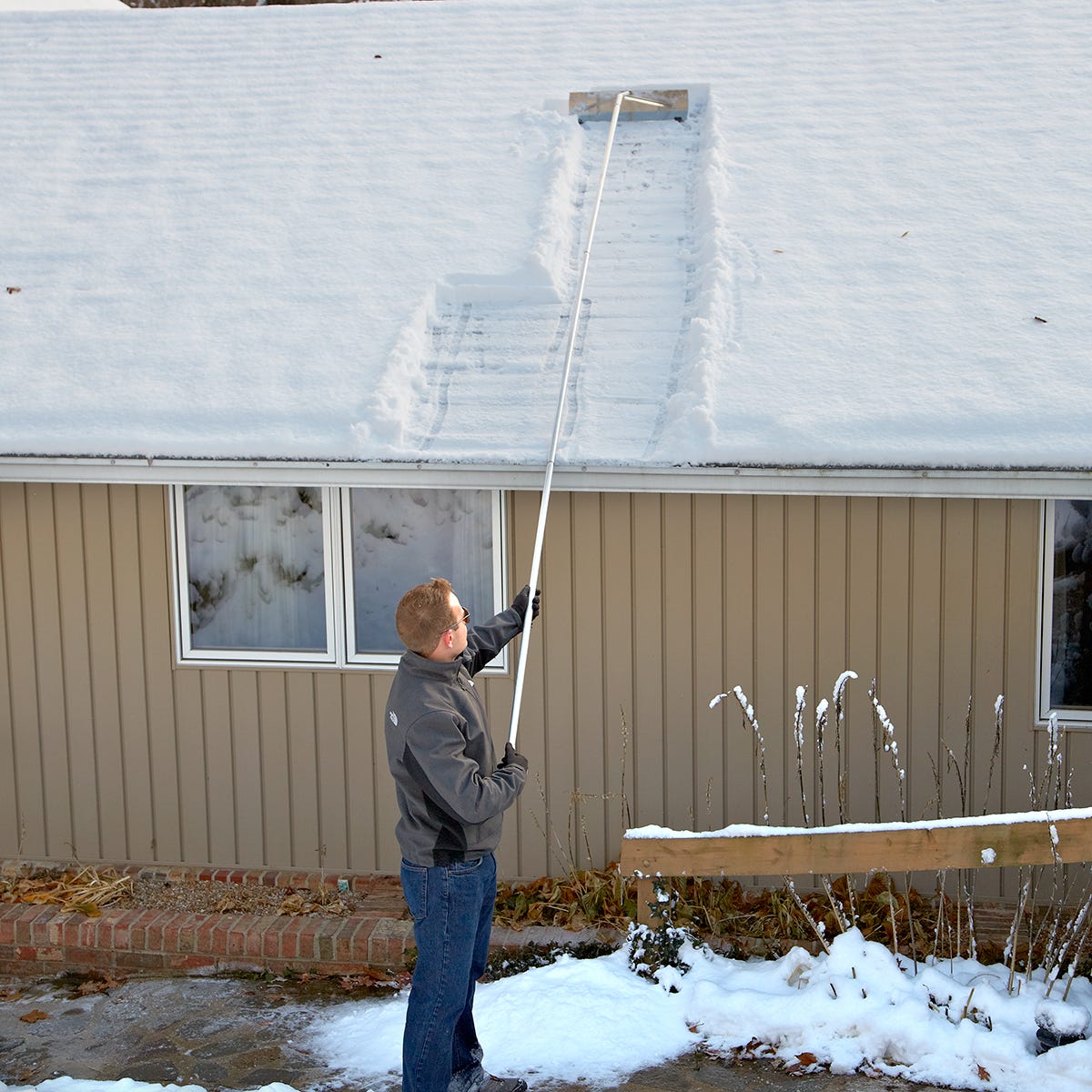 Extendable Roof Snow Rake - 2 To 16 FT Adjustable With 15.7" Alloy Steel Head