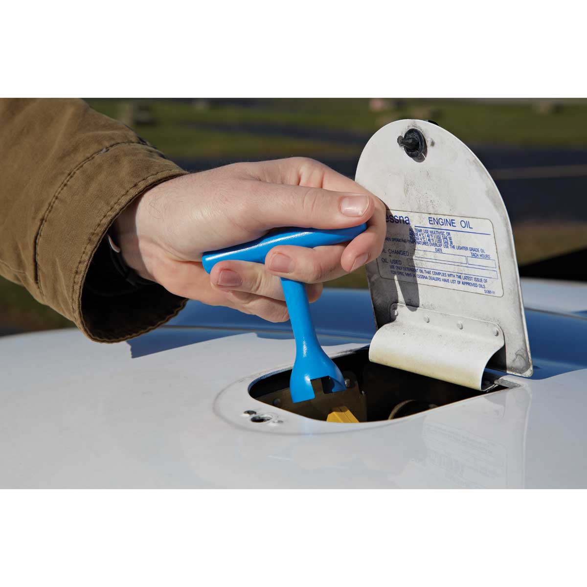 Dipstick Removal Tool from Sporty's Pilot Shop