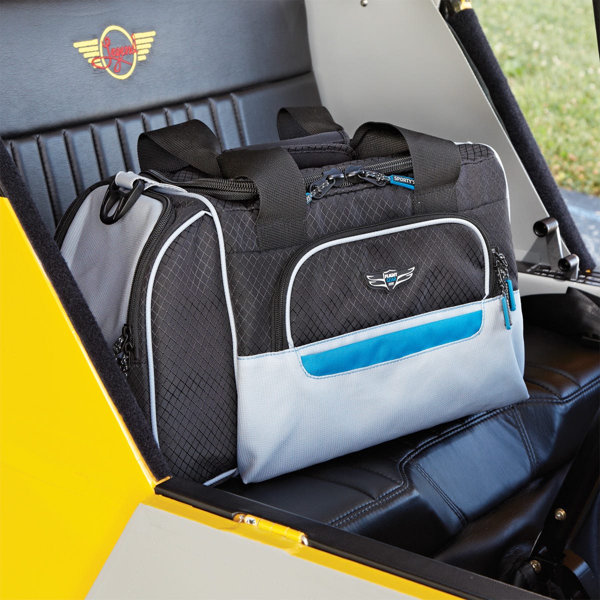 Flight Gear HP Crosswind Bag Flight Bags, Kneeboards from Sporty's Pilot Shop