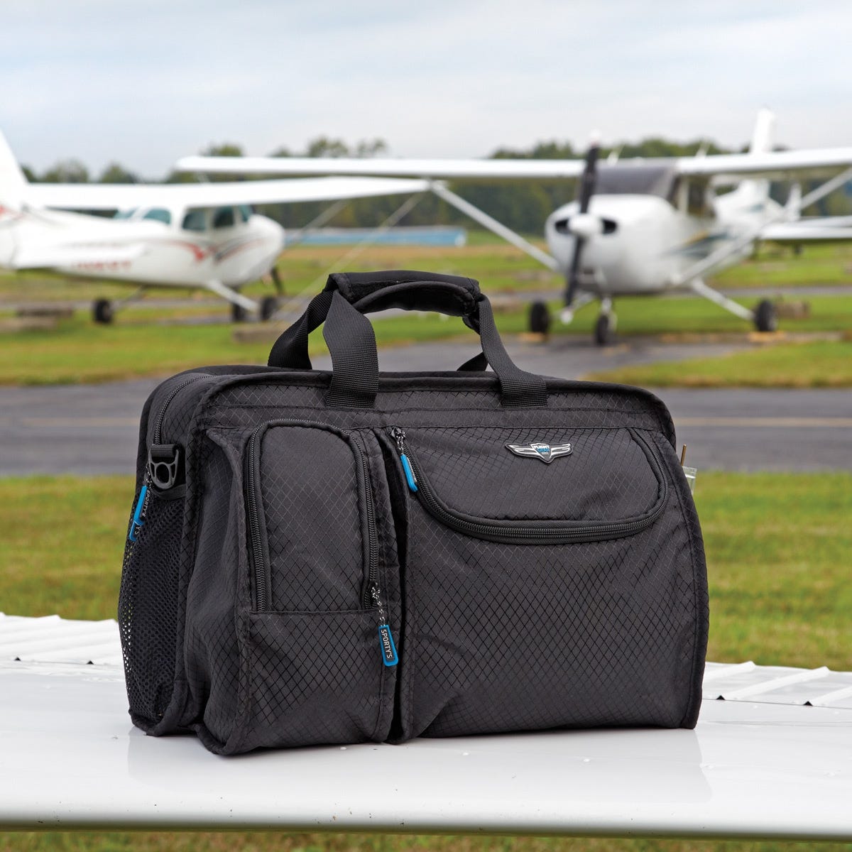 Flight Gear HP Approach Bag from Sporty's Pilot Shop