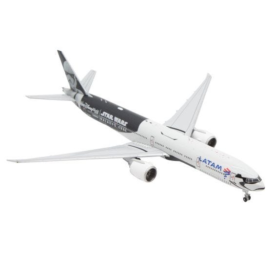 LATAM Airlines Boeing 777-300ER Galaxy's Edge Die-Cast Model