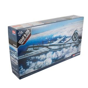 Fascinations Metal Earth Consolidated PBY Catalina 3D Kit De Modelo De Metal Con Pinzas