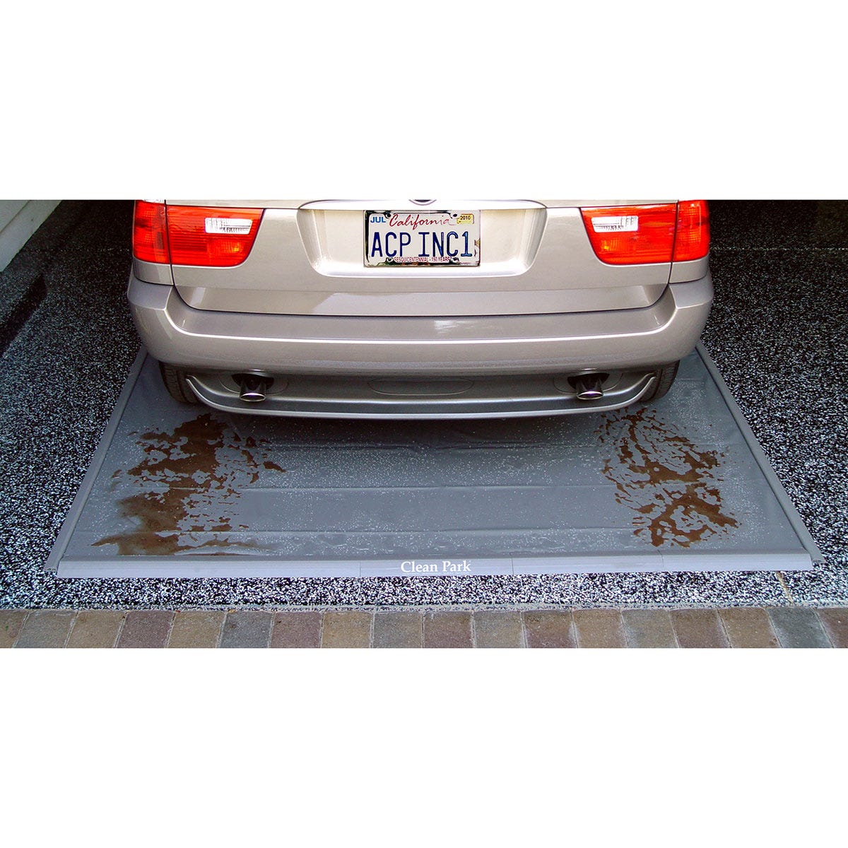 HeavyDuty Ultimate Garage Mat (7'6" x 16') from Sporty's Tool Shop