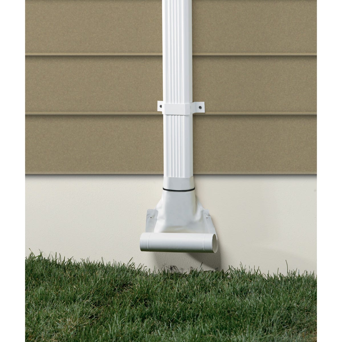 Automatic Recoil Rain Drain from Sporty's Tool Shop